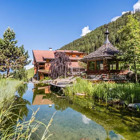 Naturhotel Luesnerhof 4* Luson