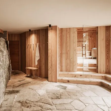 Hotel Naturhotel Luesnerhof Luson
